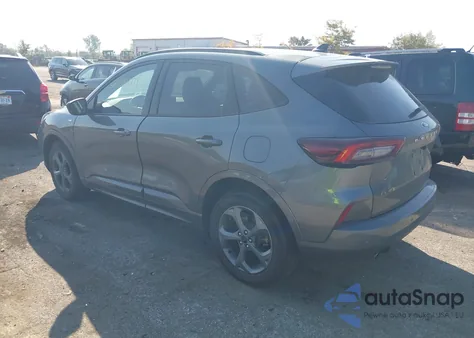 2024 Ford Escape St-Line z USA, uszkodzony, nr VIN 1FMCU9MN5RUB27484